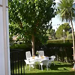 Casa Vacacional Tranquila Con Piscina, Jardín Y Cerca De La Playa En - Es-323-29 Сasa de vacaciones