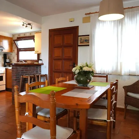 Casa Vacacional Tranquila Con Piscina, Jardin Y Cerca De La Playa En - Es-323-29 Holiday home *