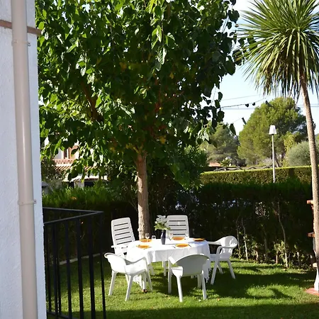 Casa Vacacional Tranquila Con Piscina, Jardin Y Cerca De La Playa En - Es-323-29 בית נופש