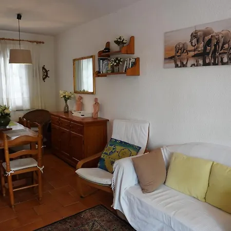 Casa Vacacional Tranquila Con Piscina, Jardin Y Cerca De La Playa En - Es-323-29 בית נופש *